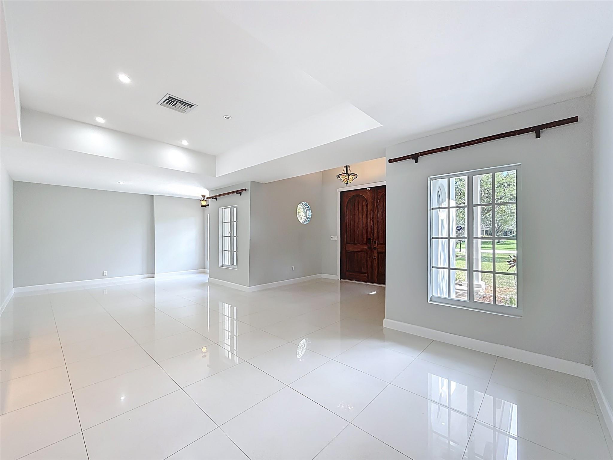 12100 NW 4th St