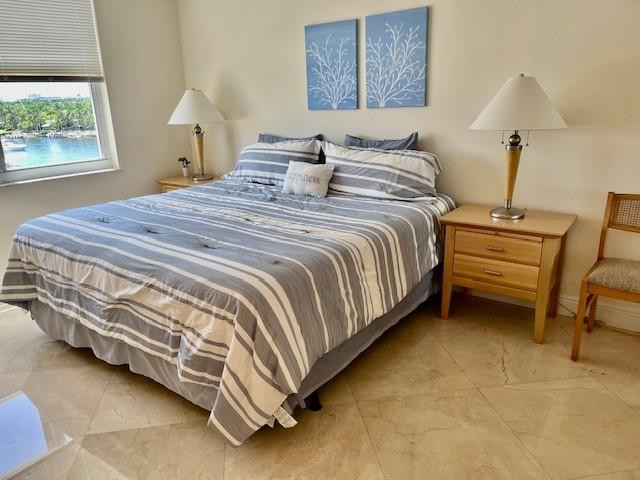 1 Las Olas Circle 712