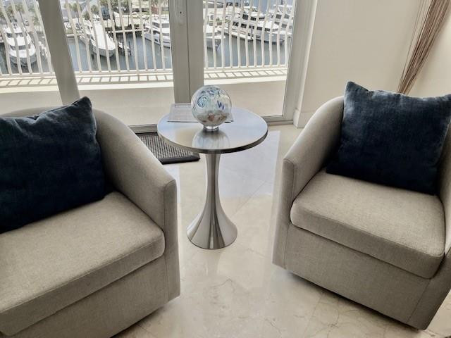 1 Las Olas Circle 712