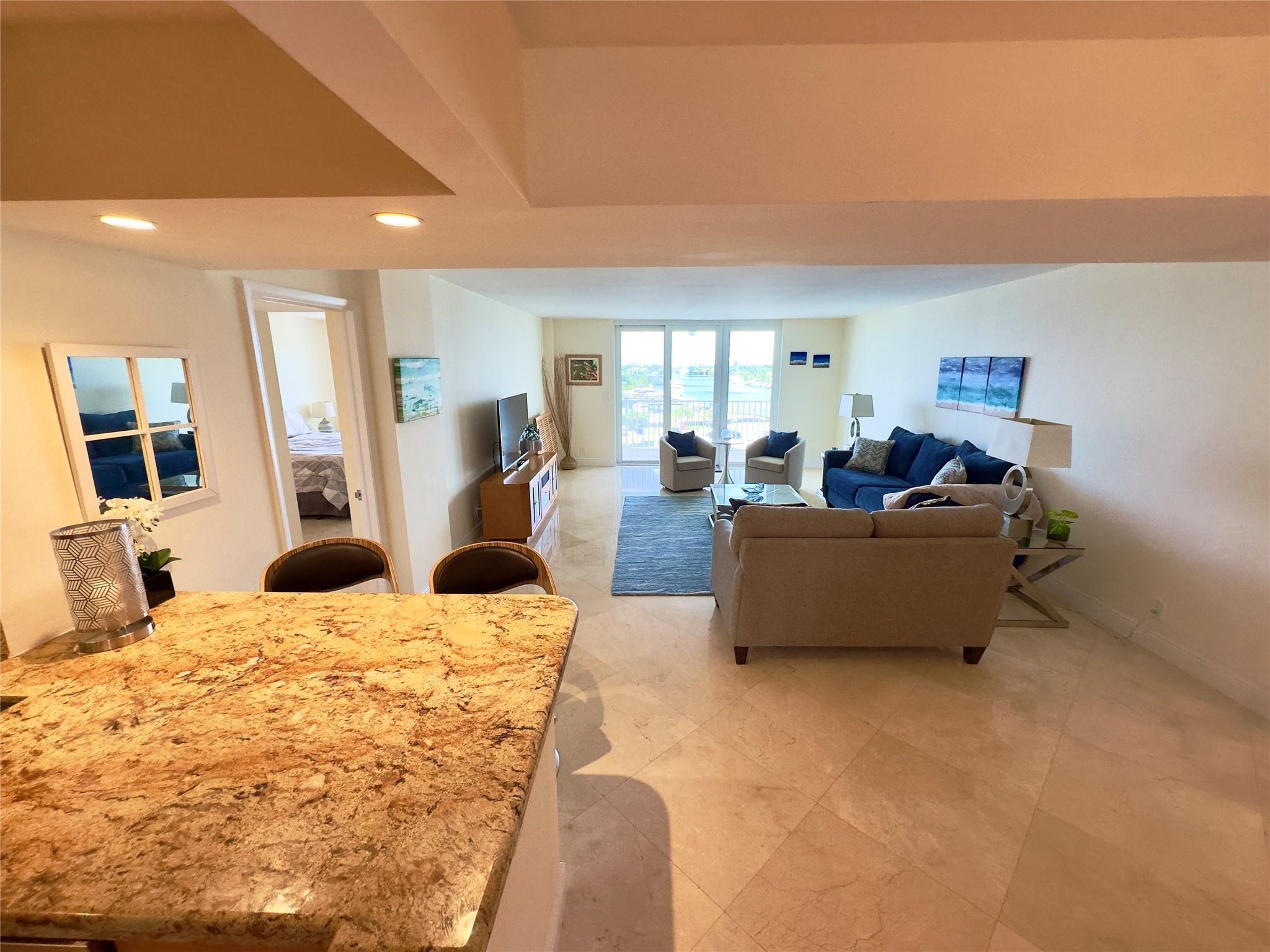 1 Las Olas Circle 712