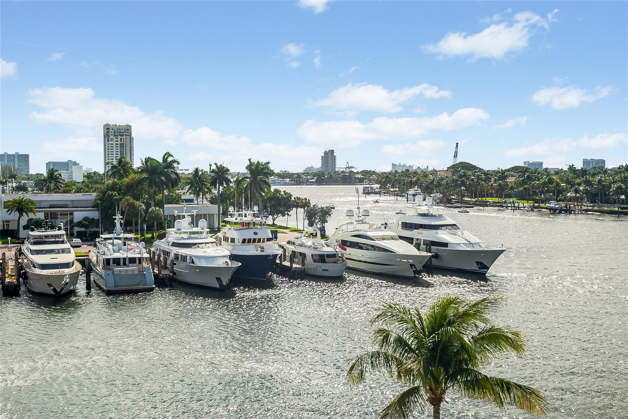 1 Las Olas Circle 712