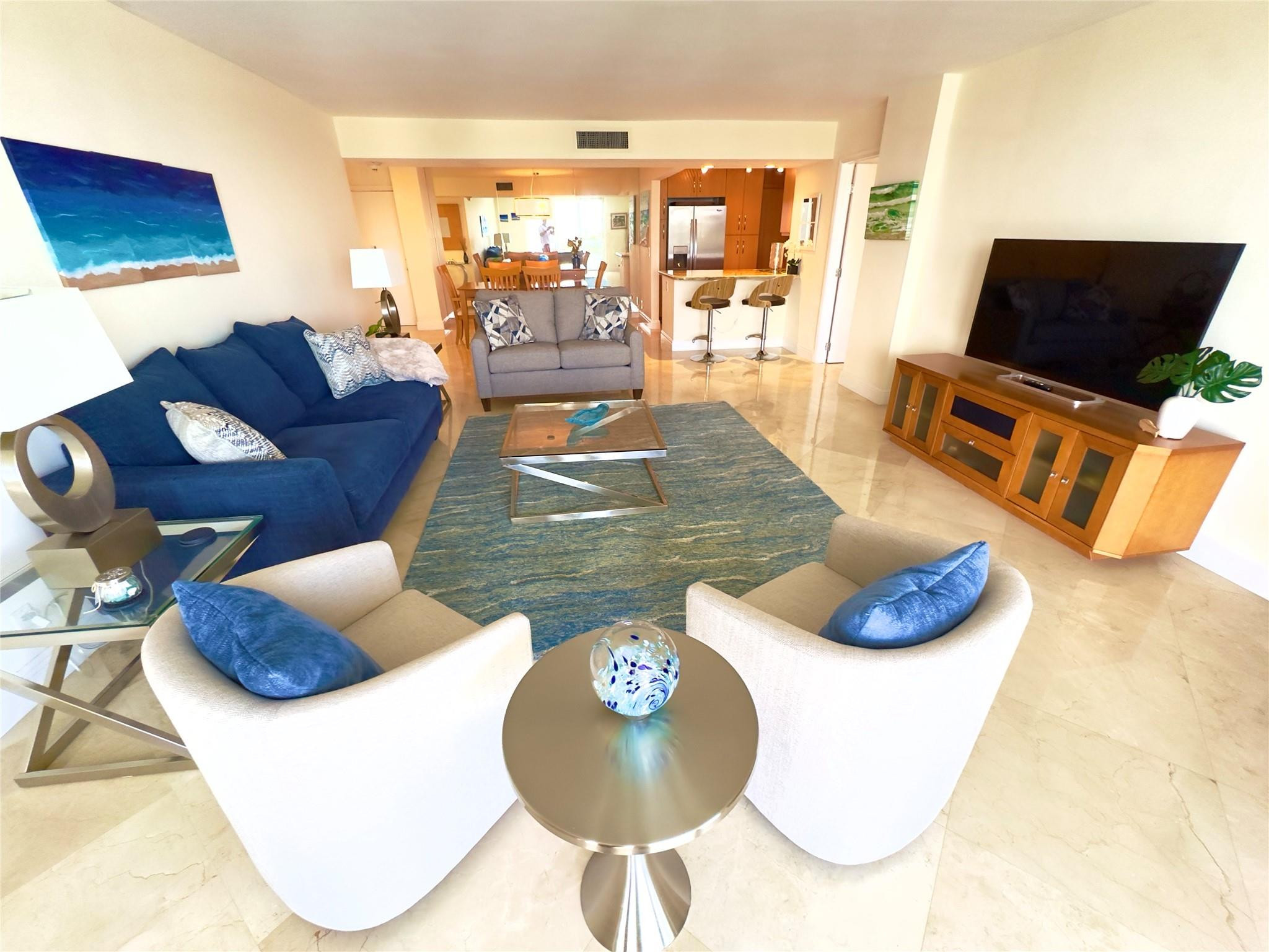 1 Las Olas Circle 712