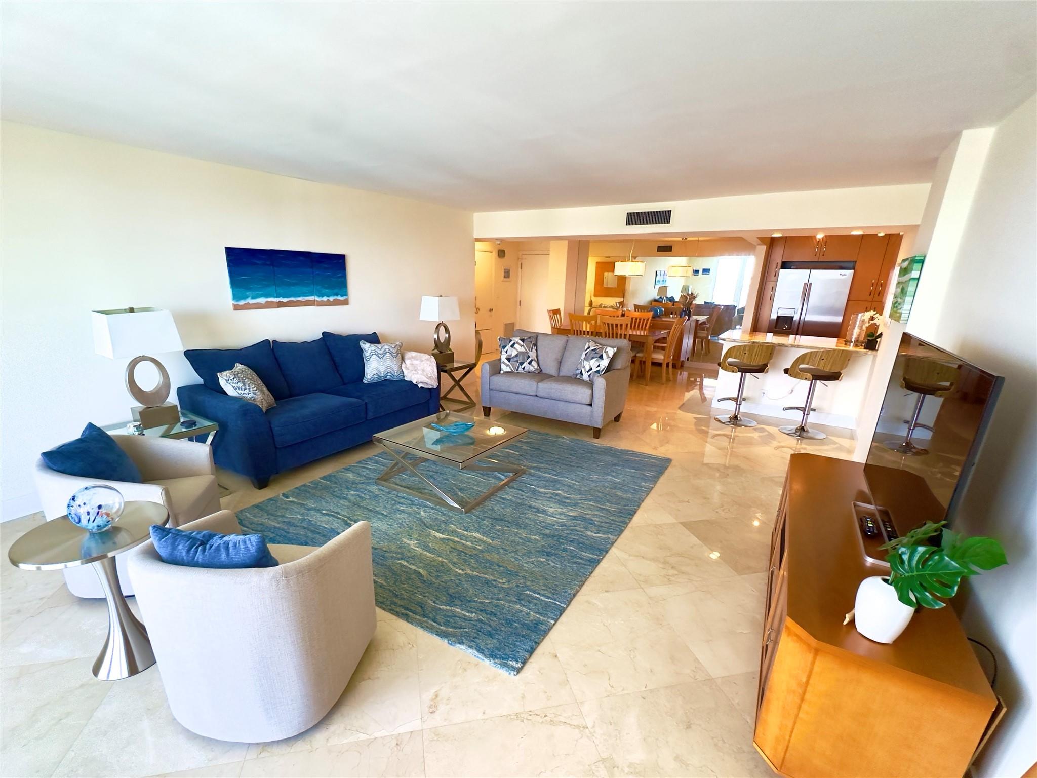 1 Las Olas Circle 712