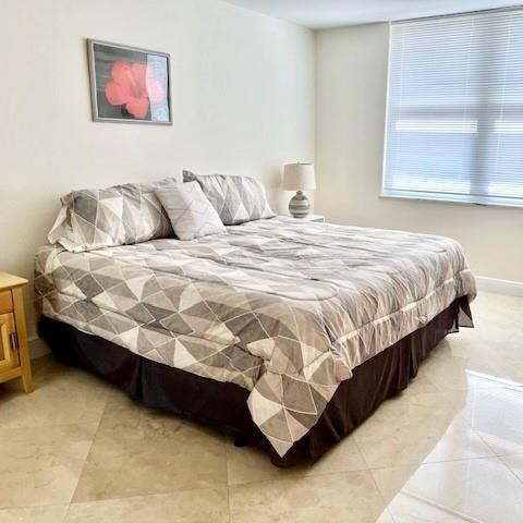 1 Las Olas Circle 712