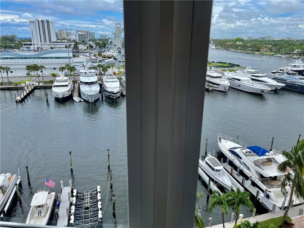 1 Las Olas Circle 712