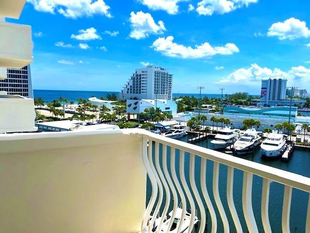 1 Las Olas Circle 712