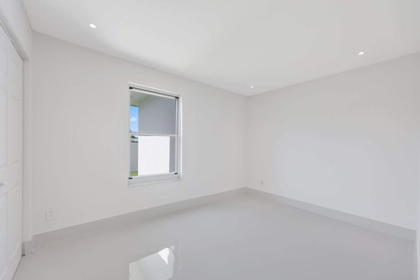 3349 El Vedado Ct