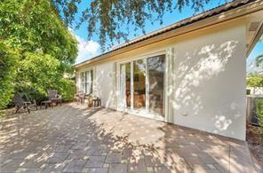 1270 W Magnolia Cir