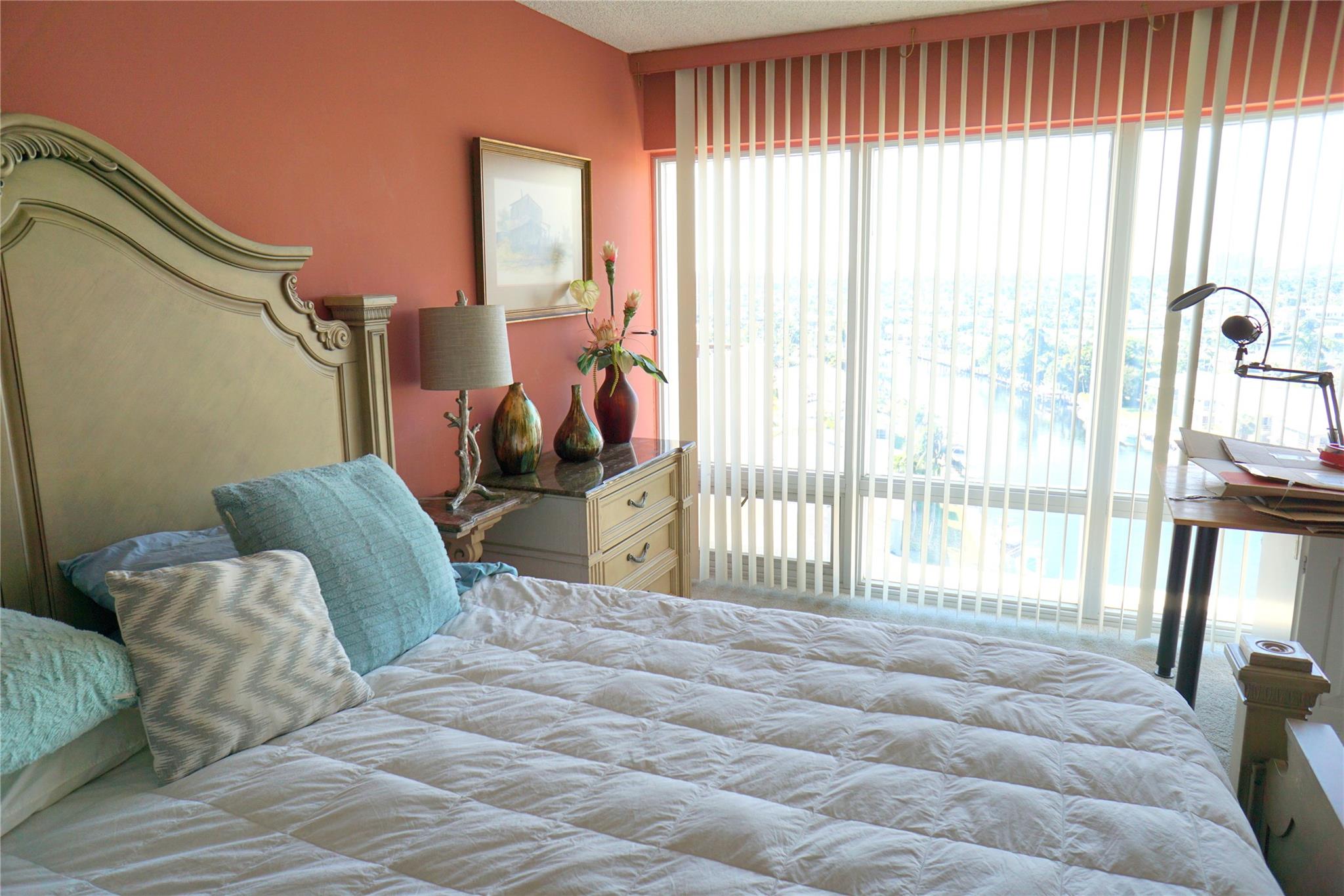 801 S Federal Hwy 1109