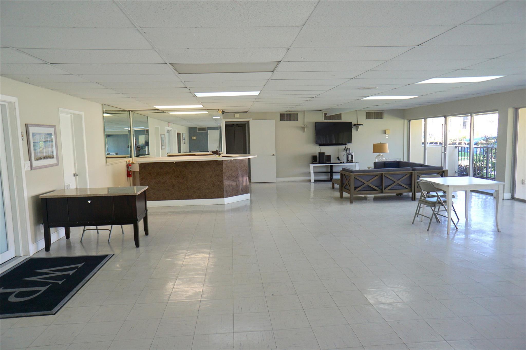 801 S Federal Hwy 1109