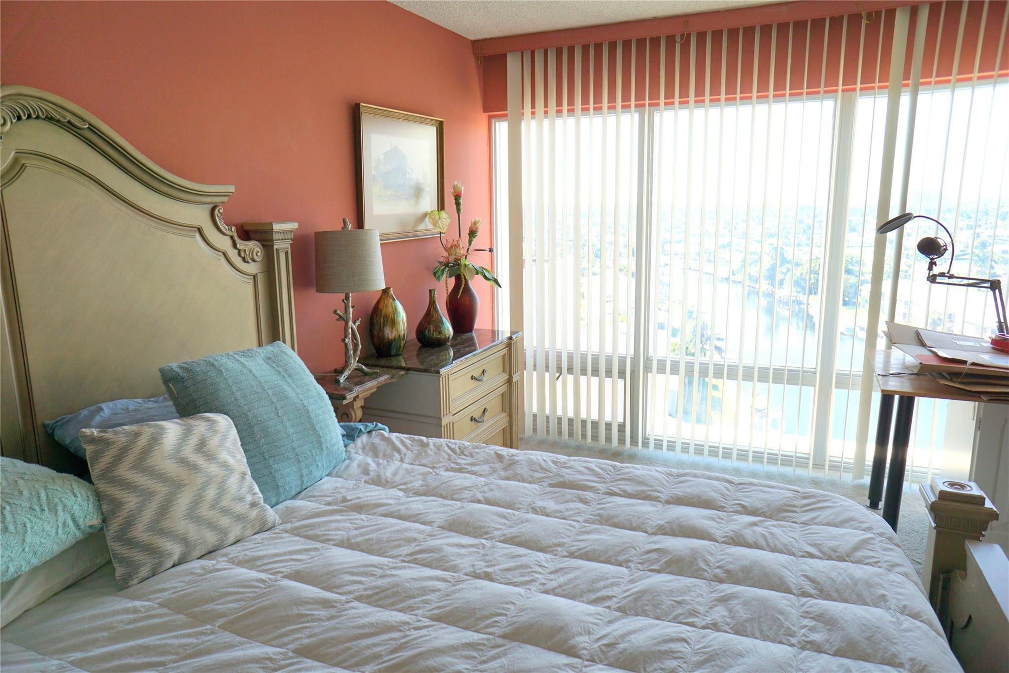 801 S Federal Hwy 1109