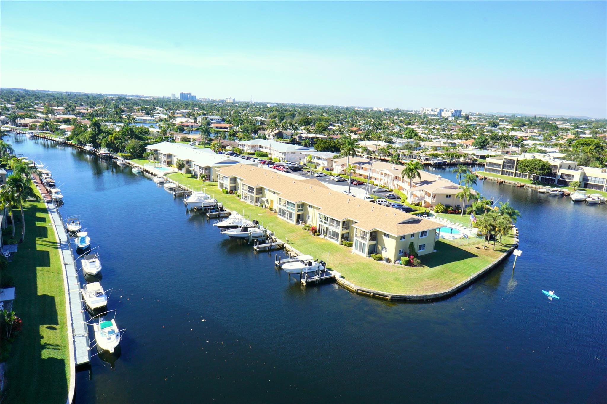 801 S Federal Hwy 1109