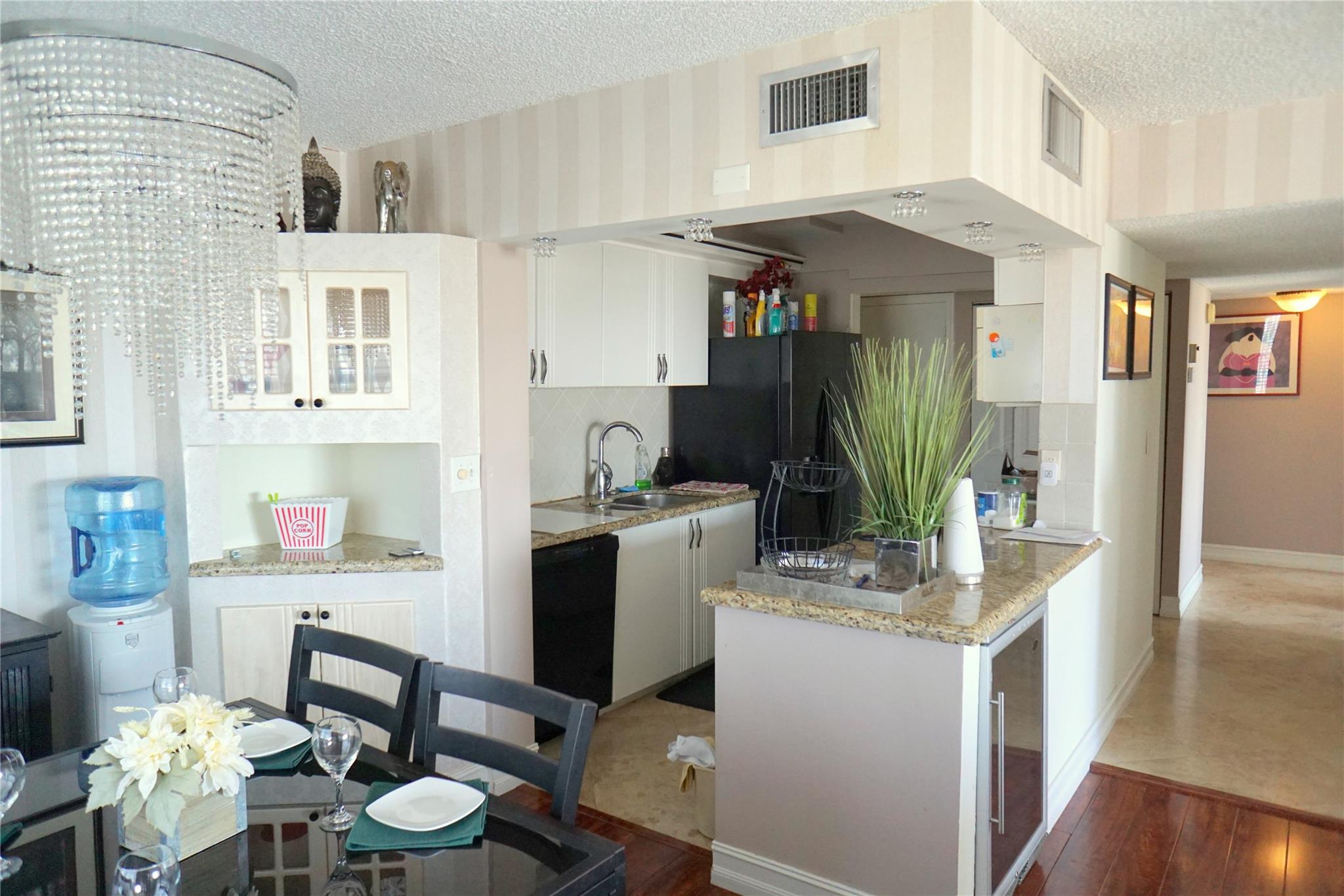 801 S Federal Hwy 1109