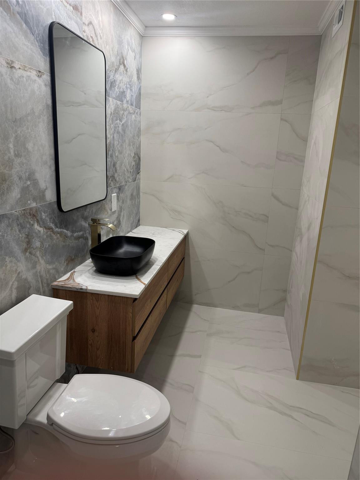 1865 Palm Cove Boulevard 9-108