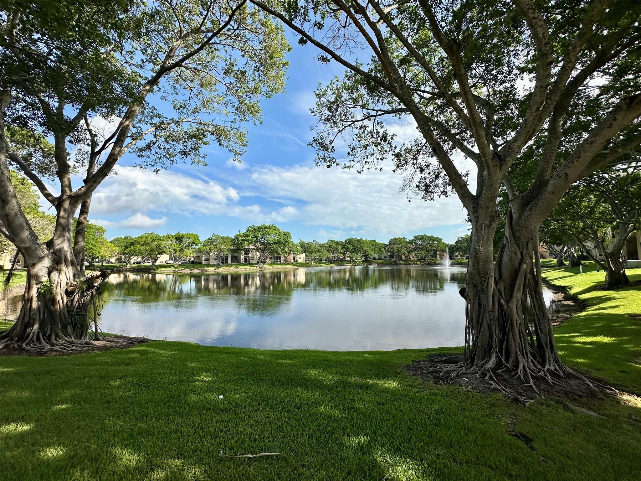 641 Cypress Lake Blvd K18