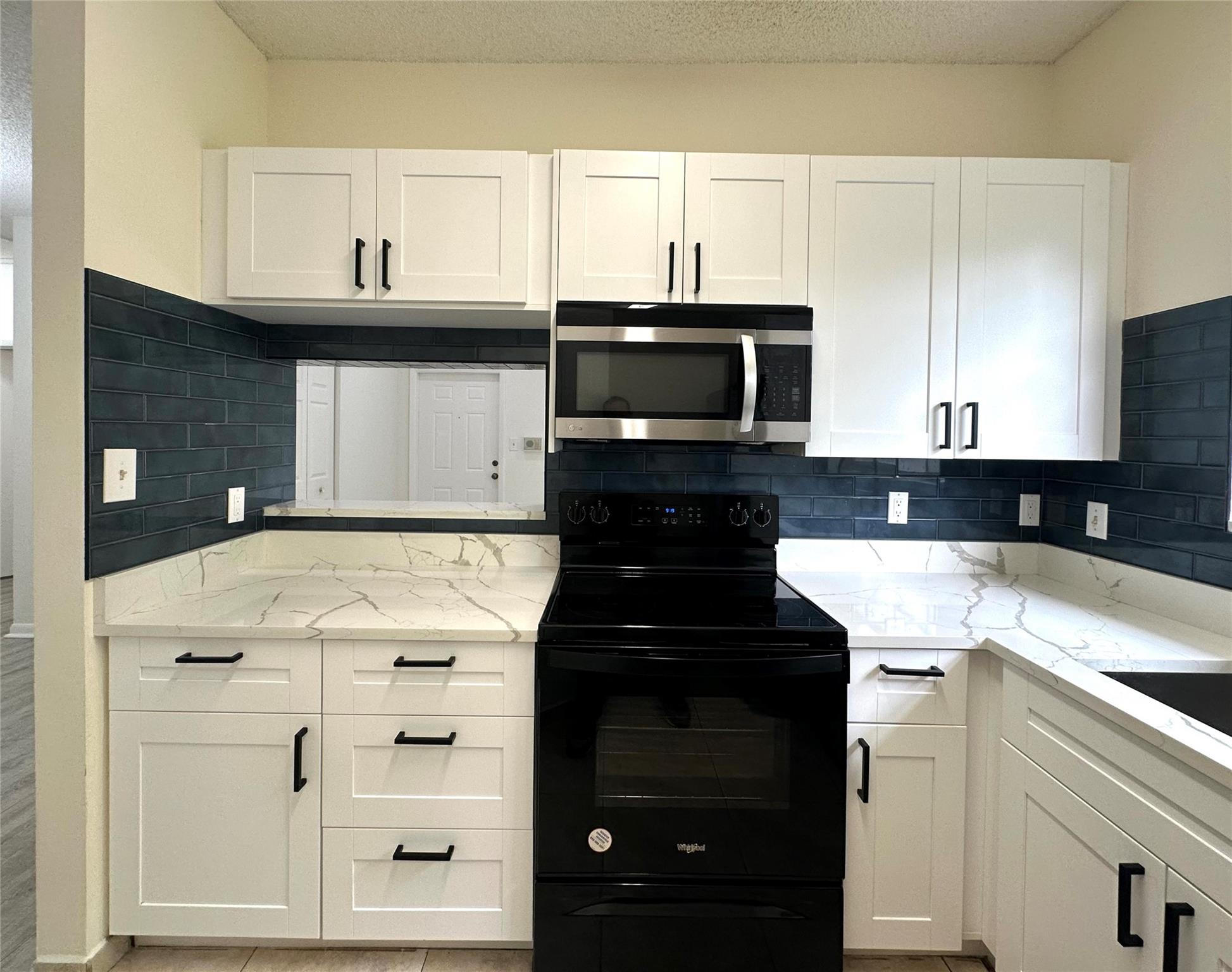 641 Cypress Lake Blvd K18