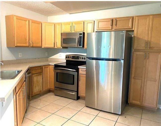 3995 W Mcnab Rd 103B