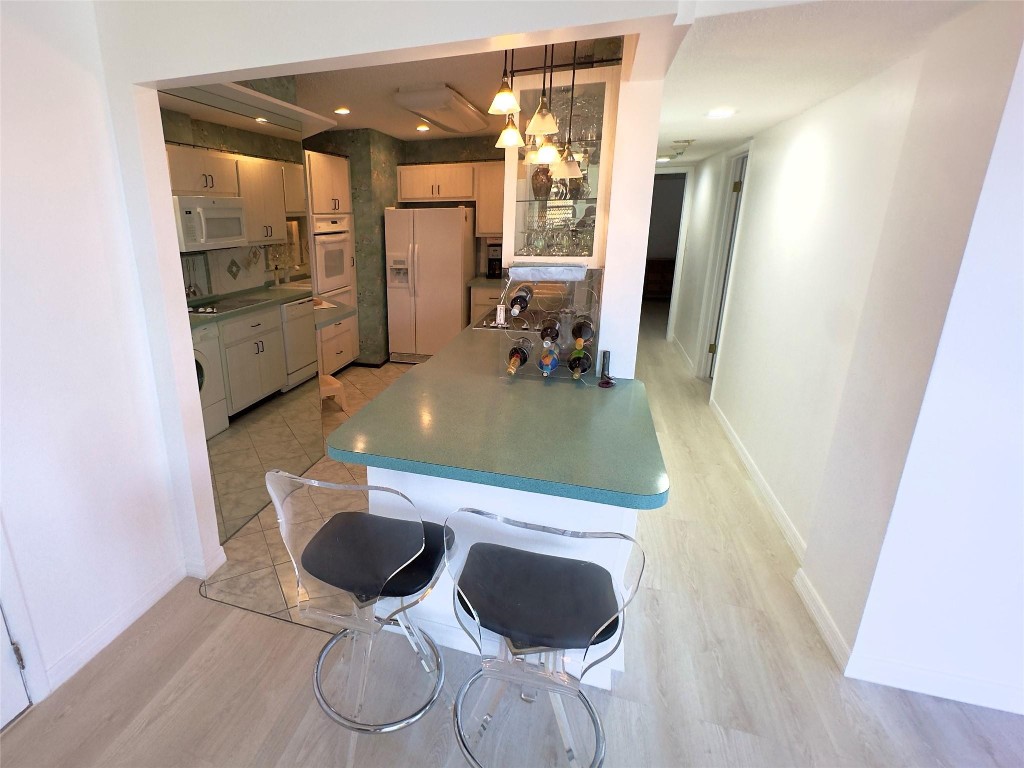 1 Las Olas Circle 117