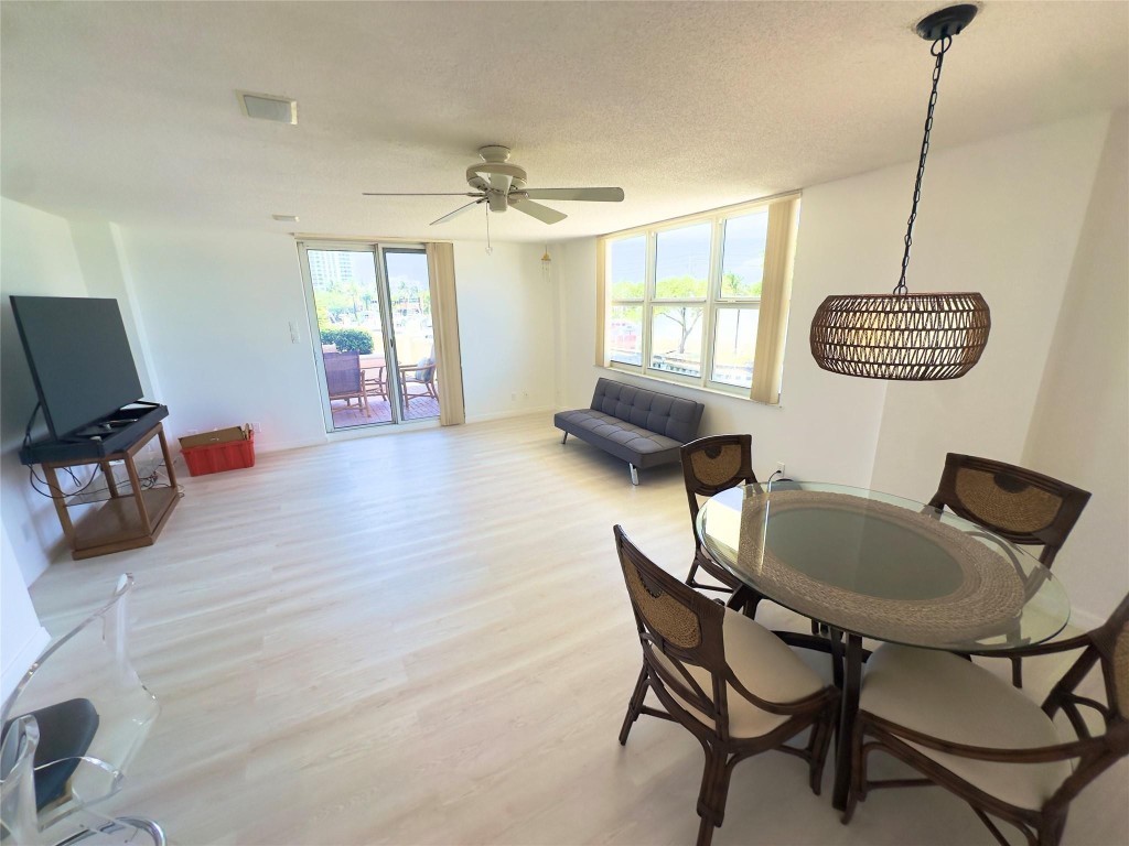 1 Las Olas Circle 117