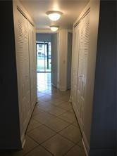 607 Meadows Cir .