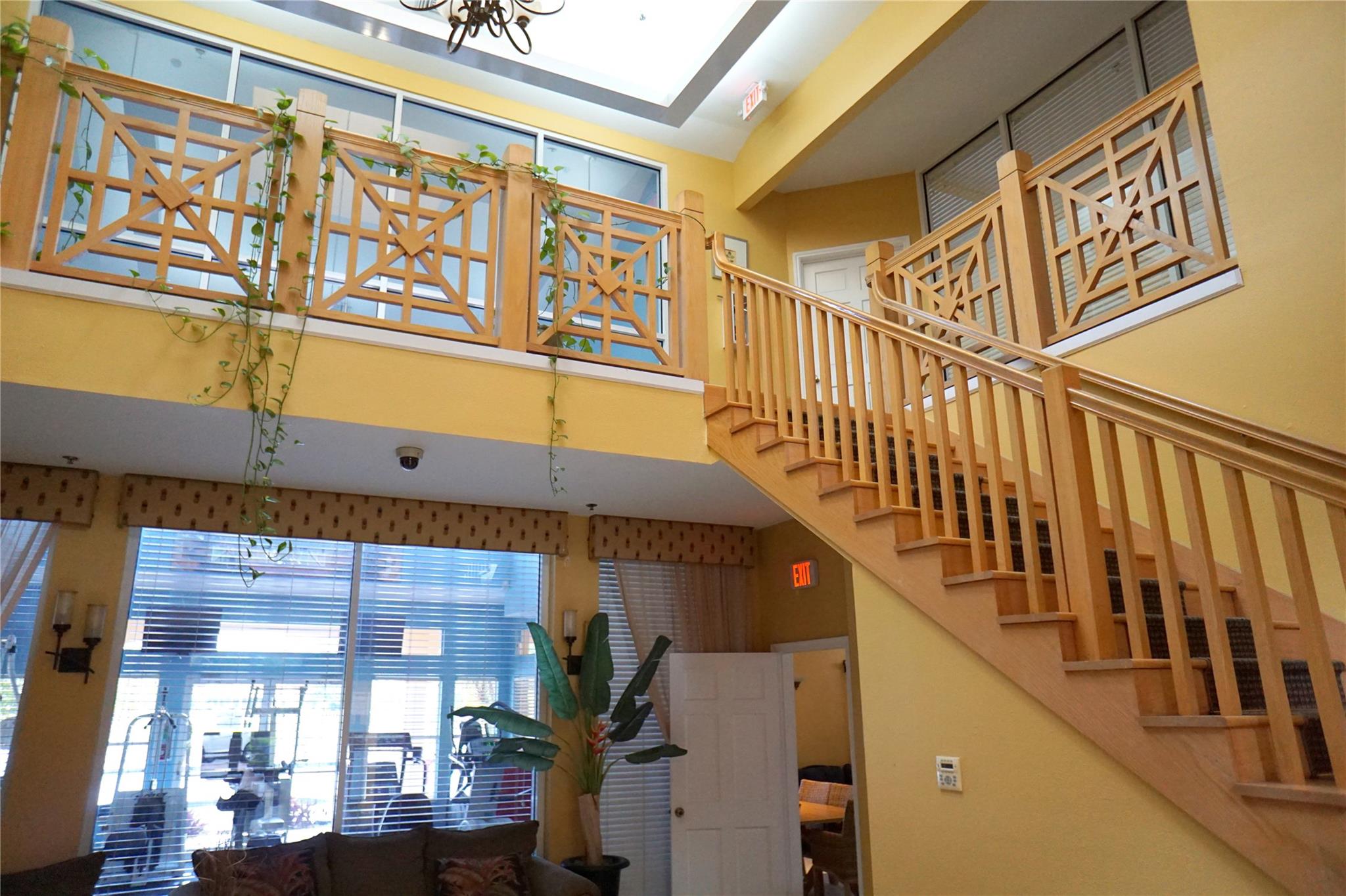 2301 NW 33rd St 111