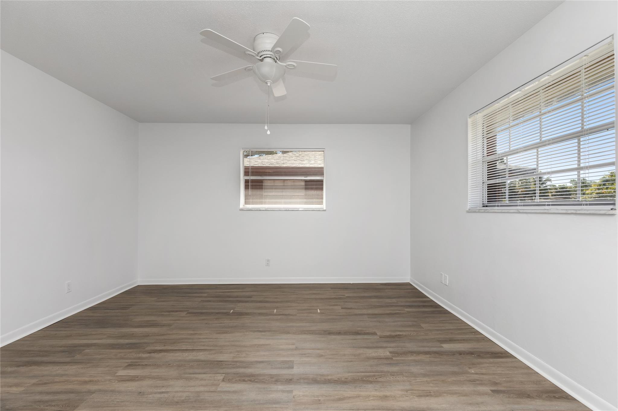 2120 SW 18th Ave