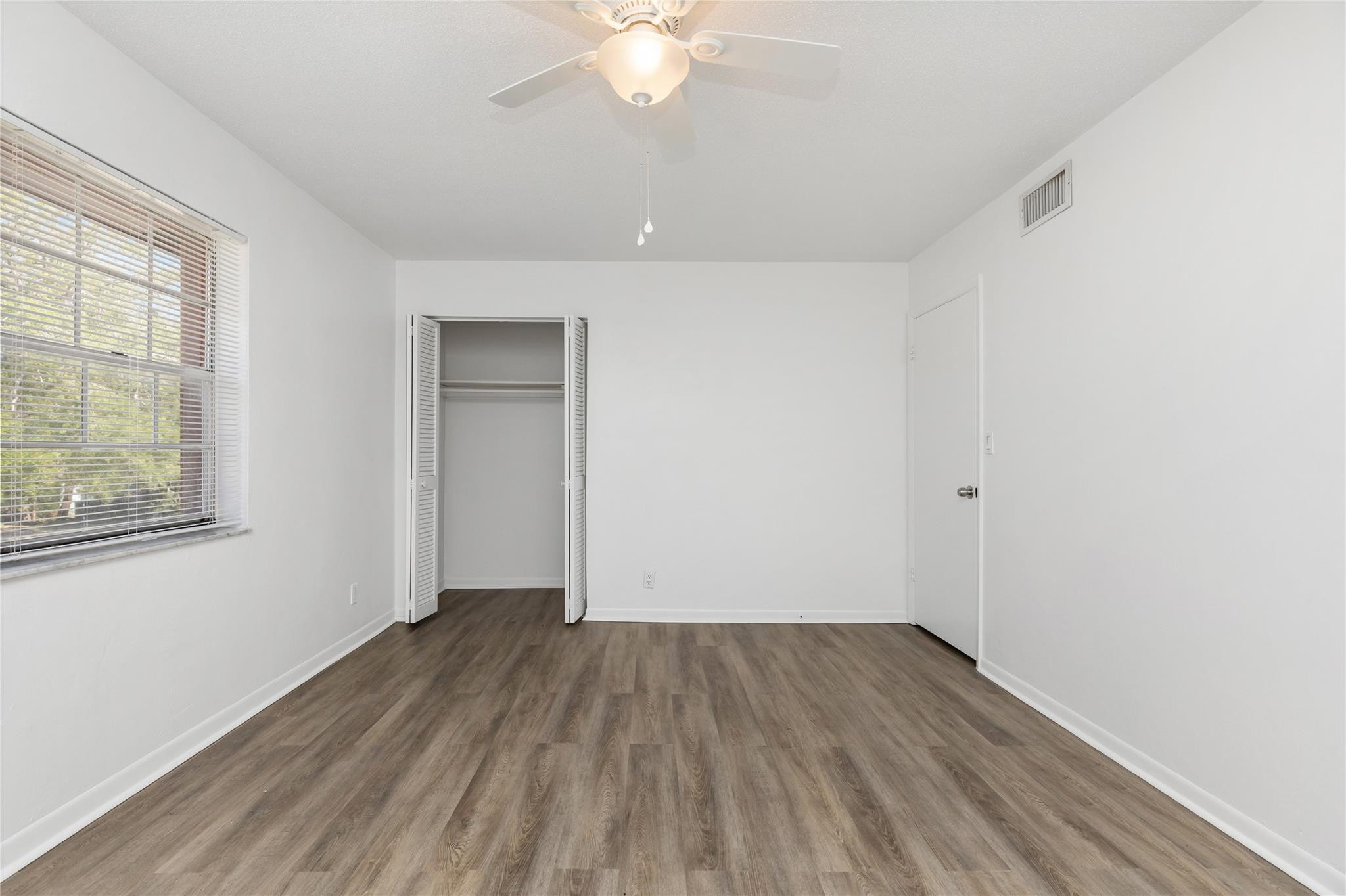 2120 SW 18th Ave