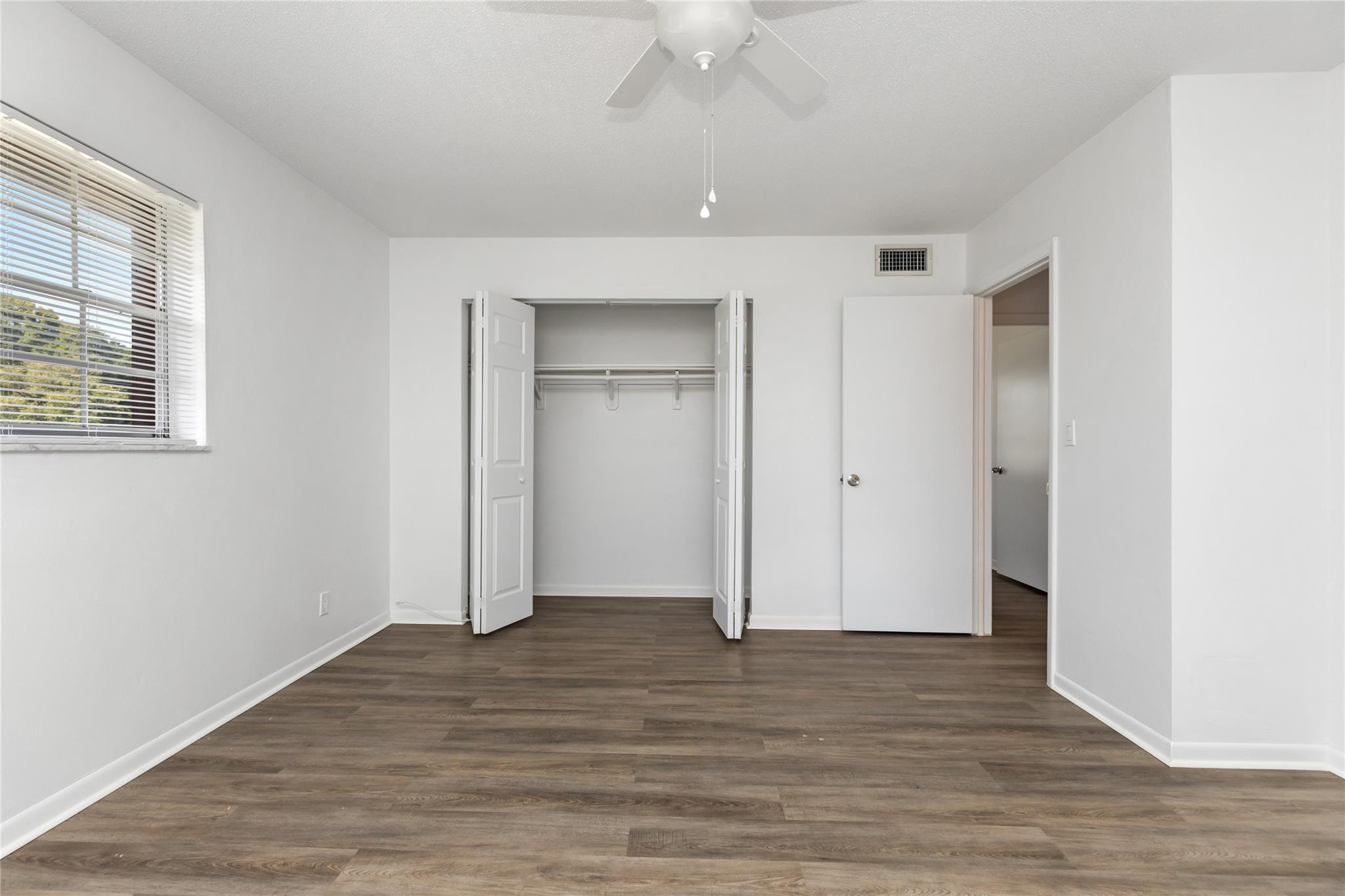 2120 SW 18th Ave
