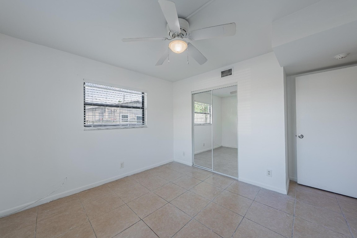 8507 Sunset Dr Drive