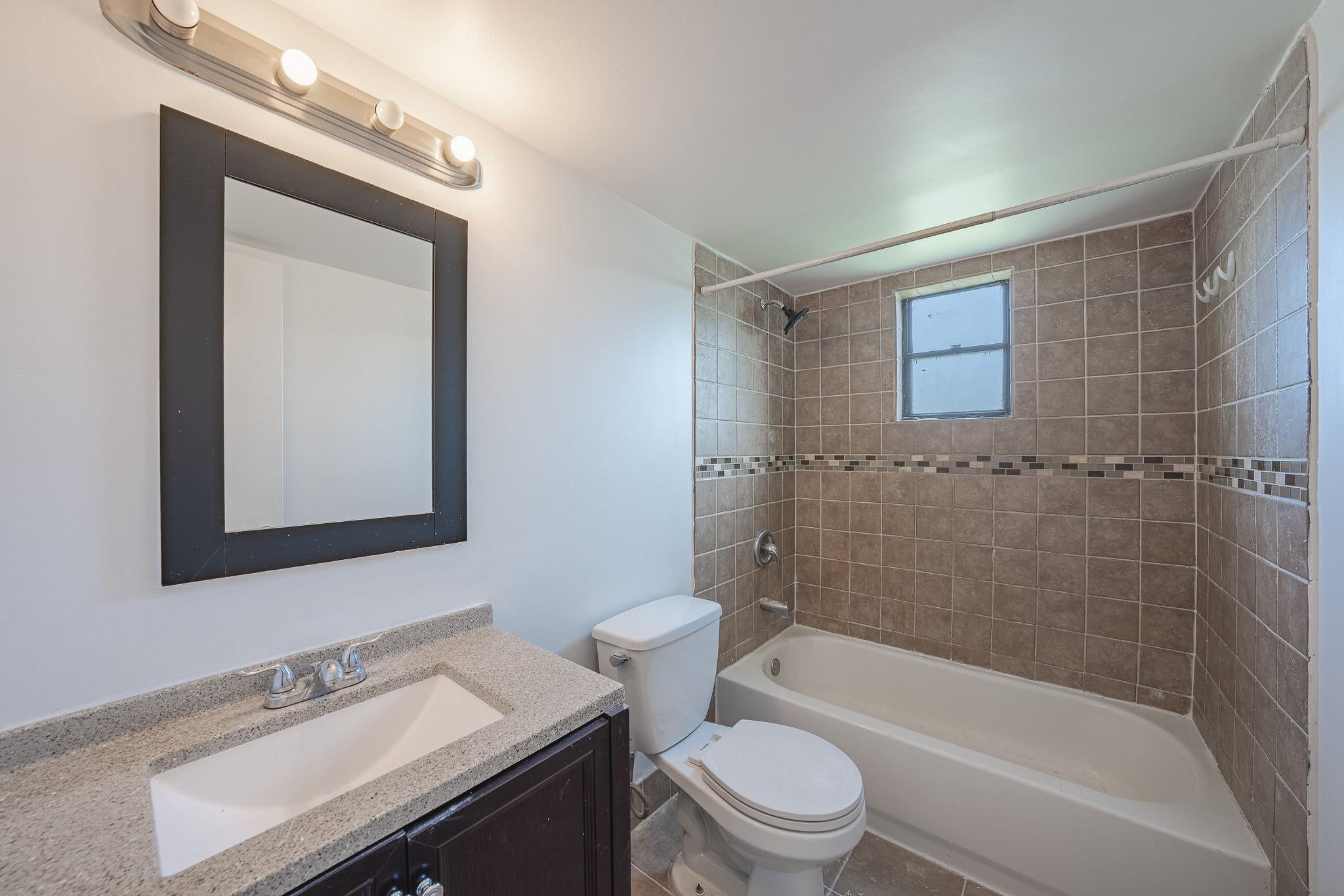 8507 Sunset Dr Drive