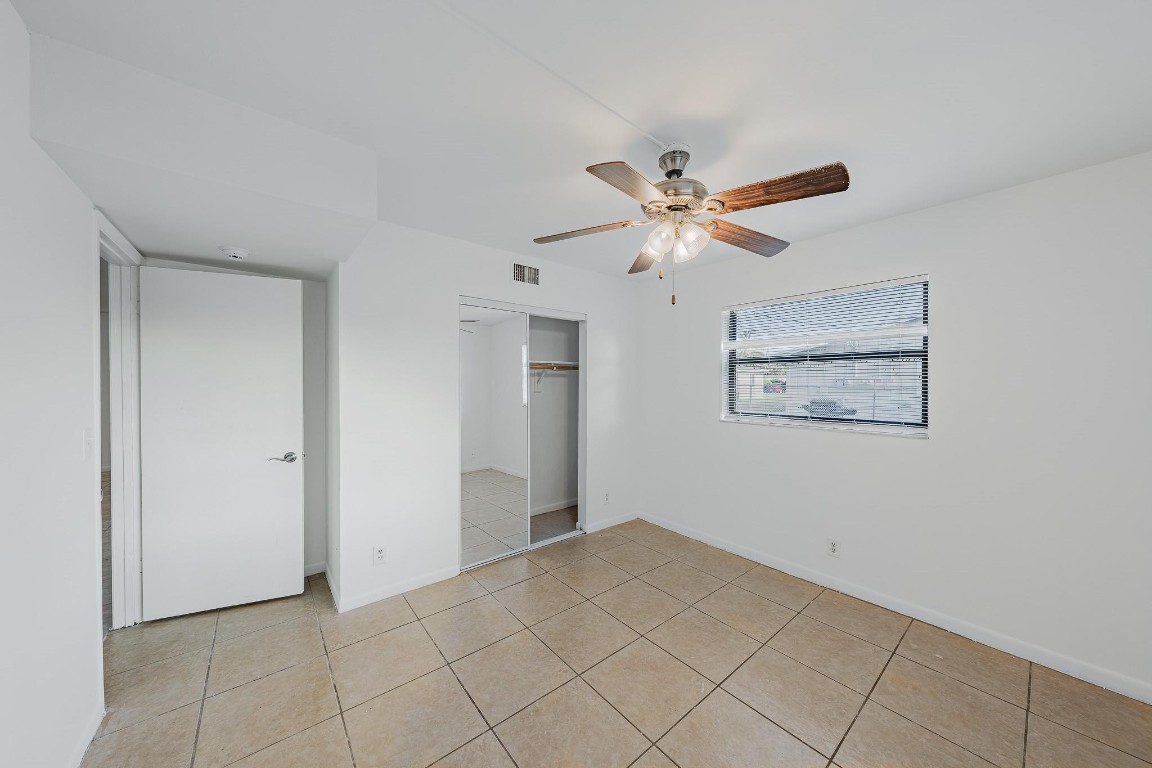 8507 Sunset Dr Drive