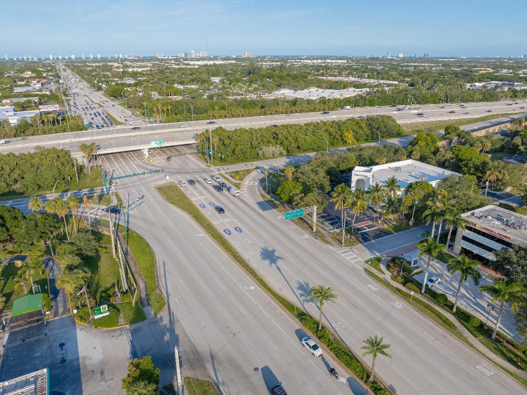 8507 Sunset Dr Drive