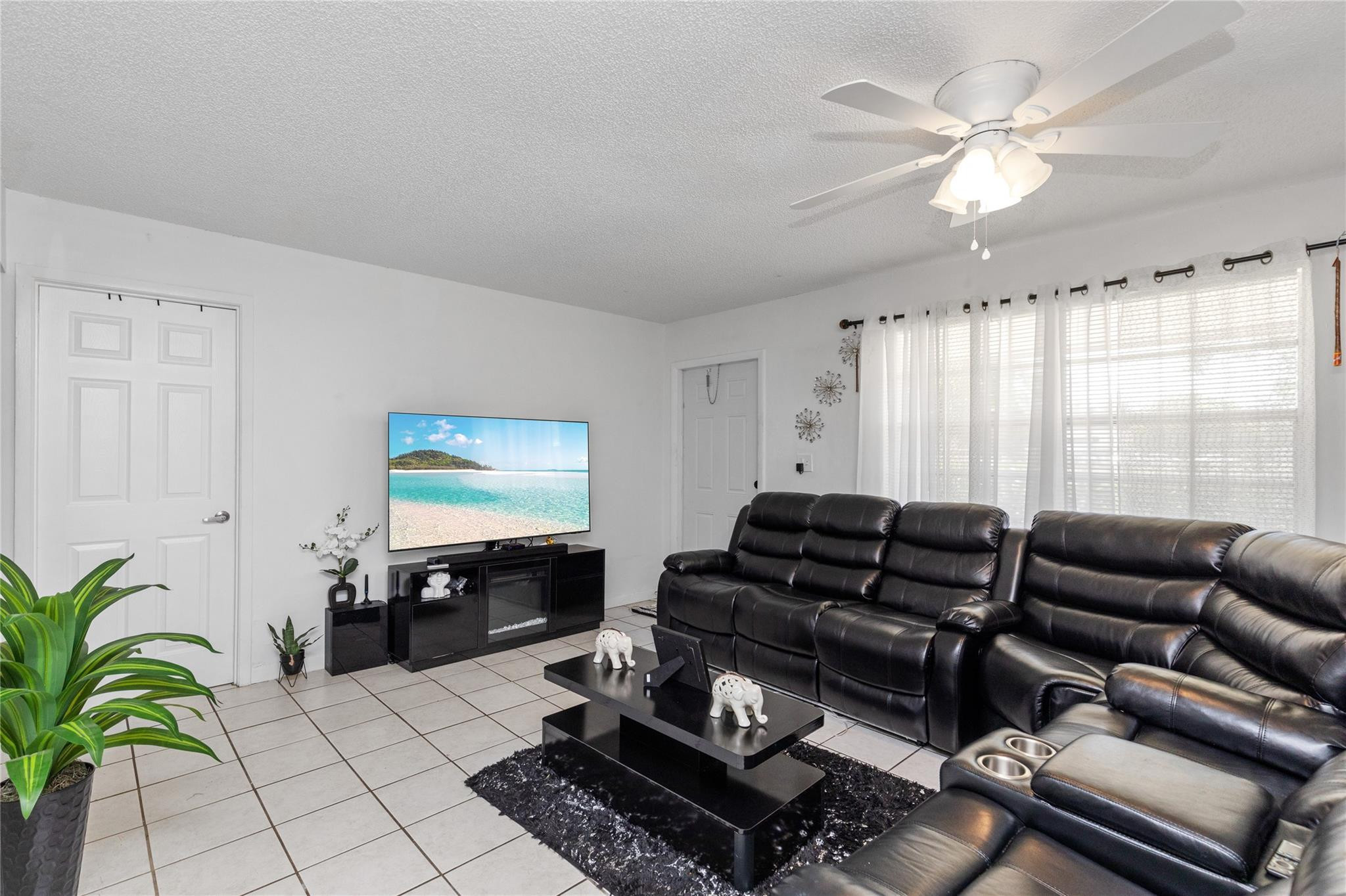 800 SW 30th St
