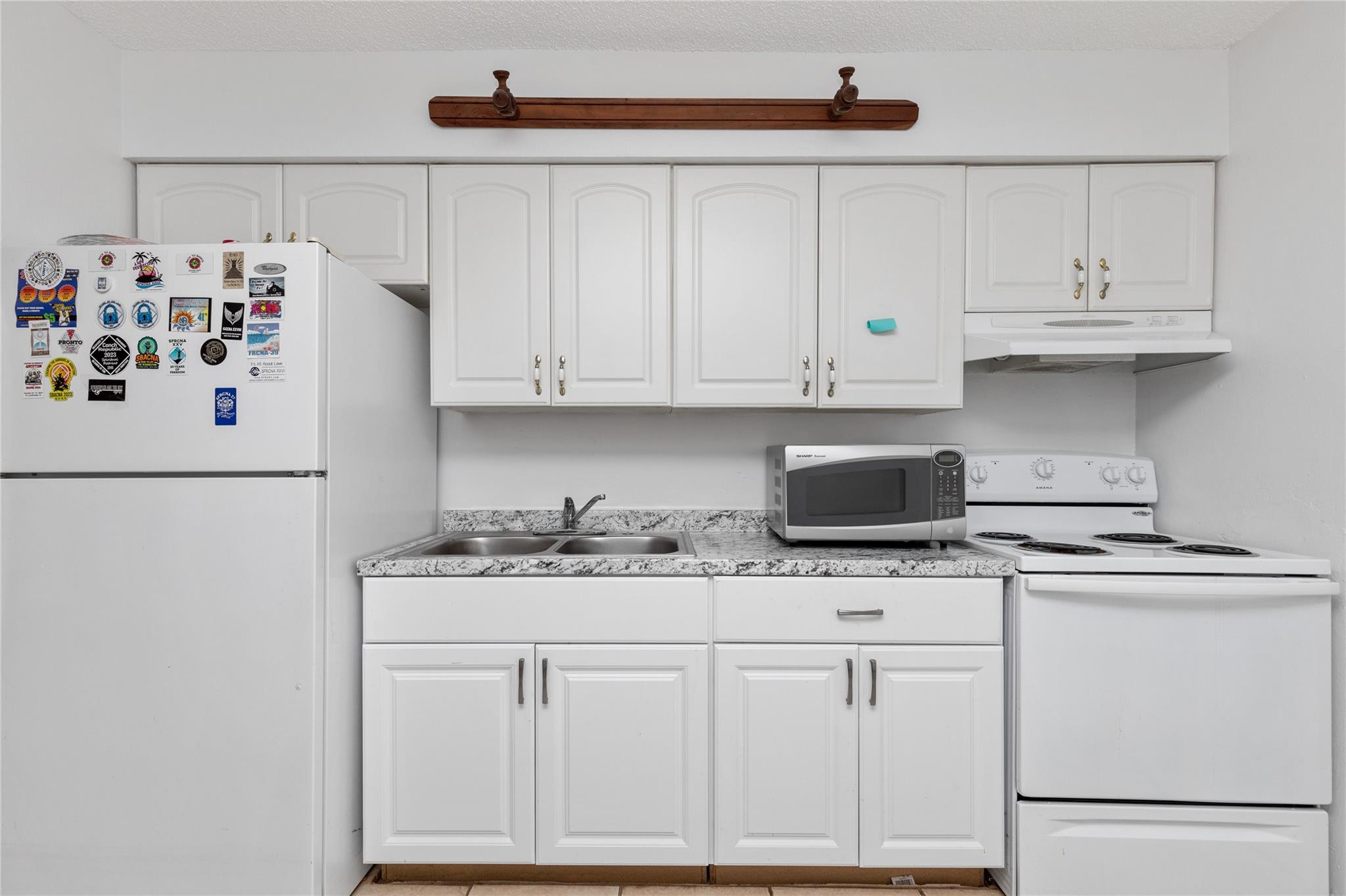 800 SW 30th St