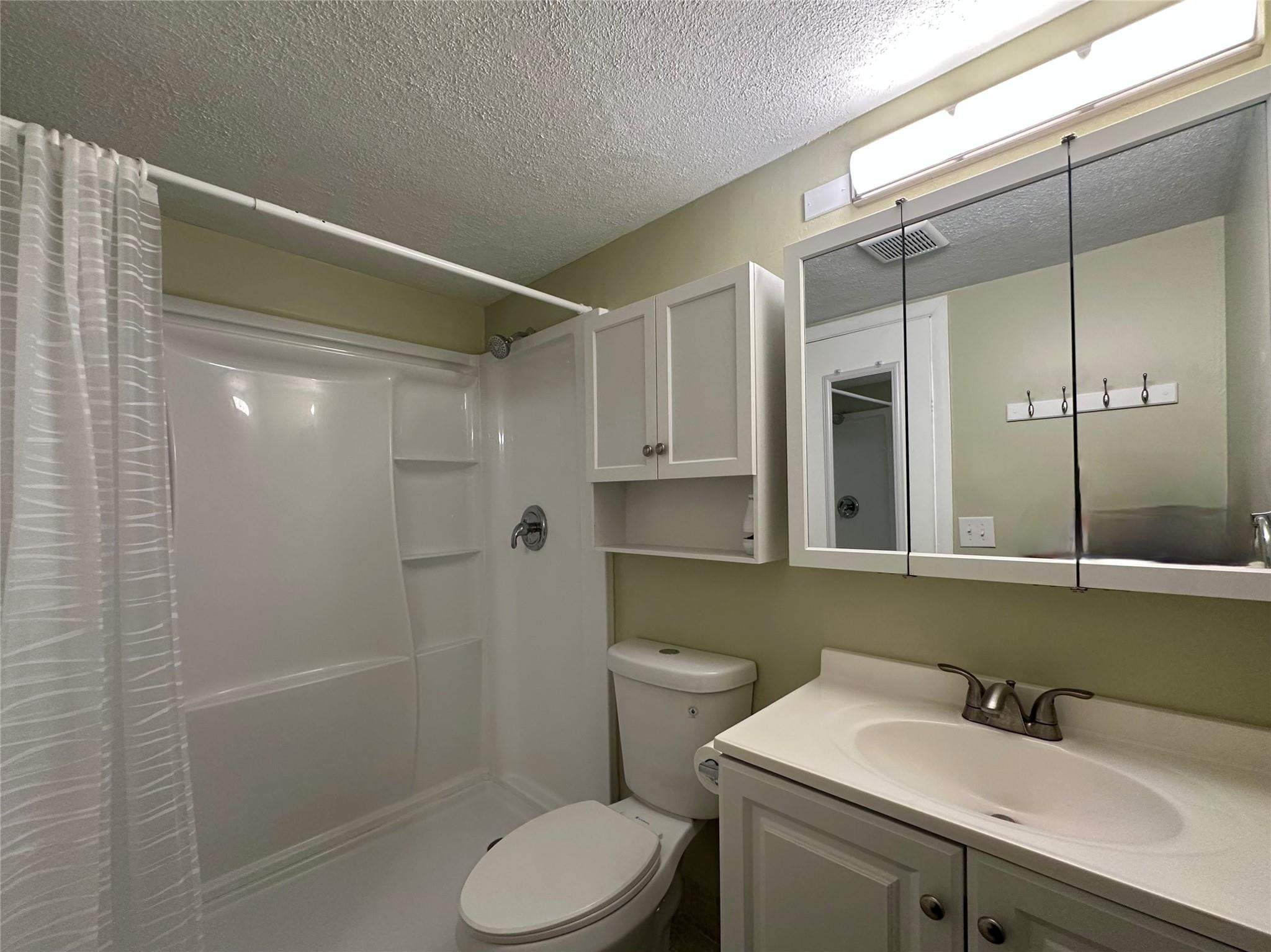 254 Newport P 254