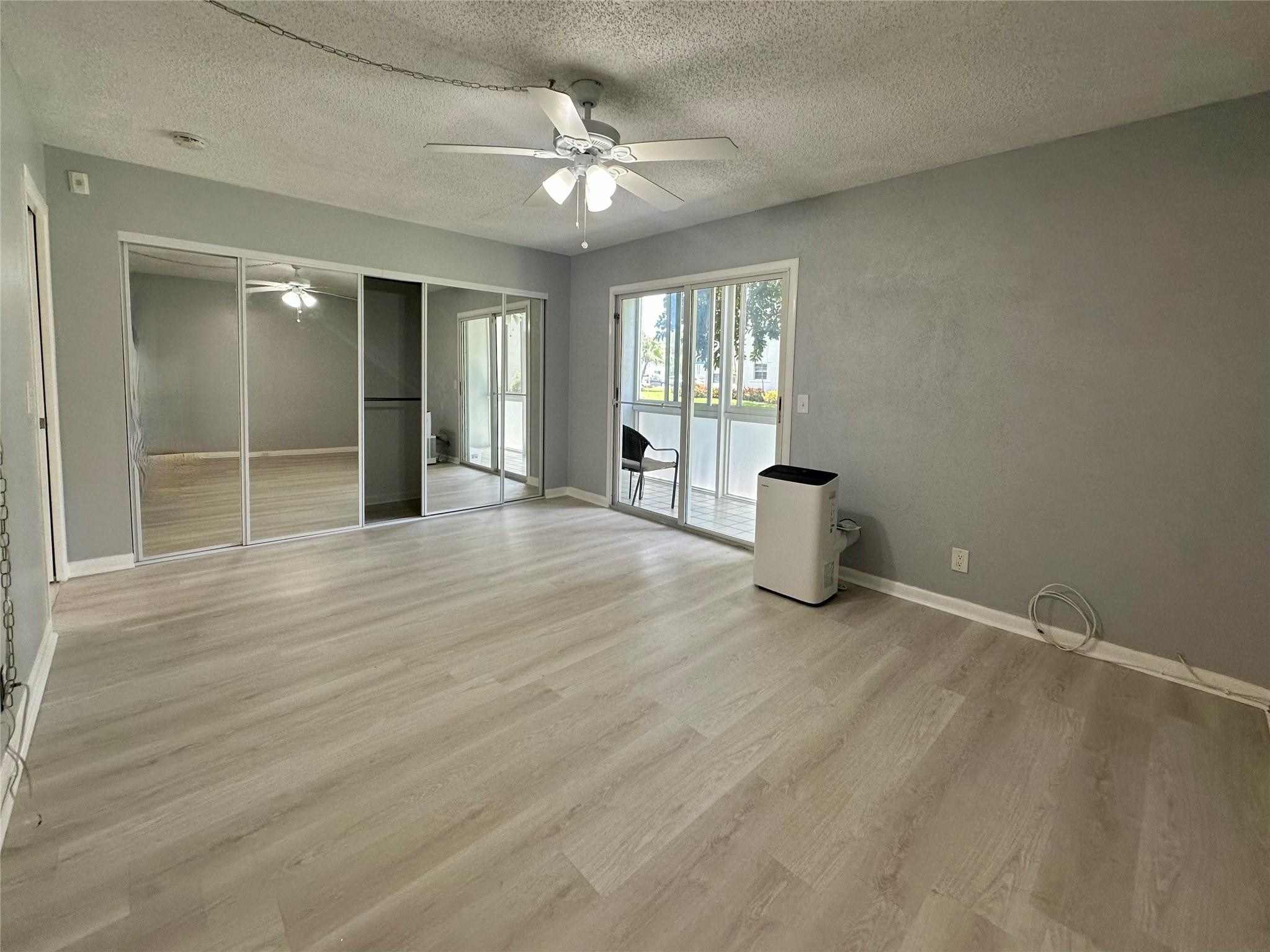 254 Newport P 254