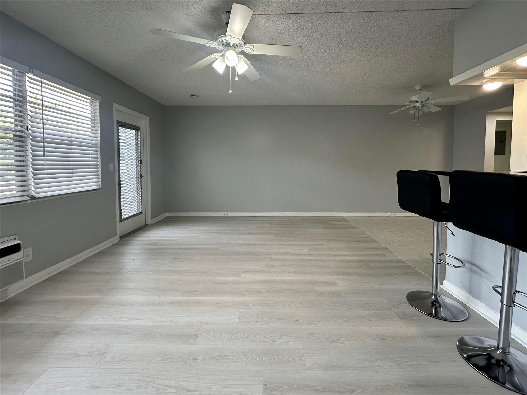 254 Newport P 254