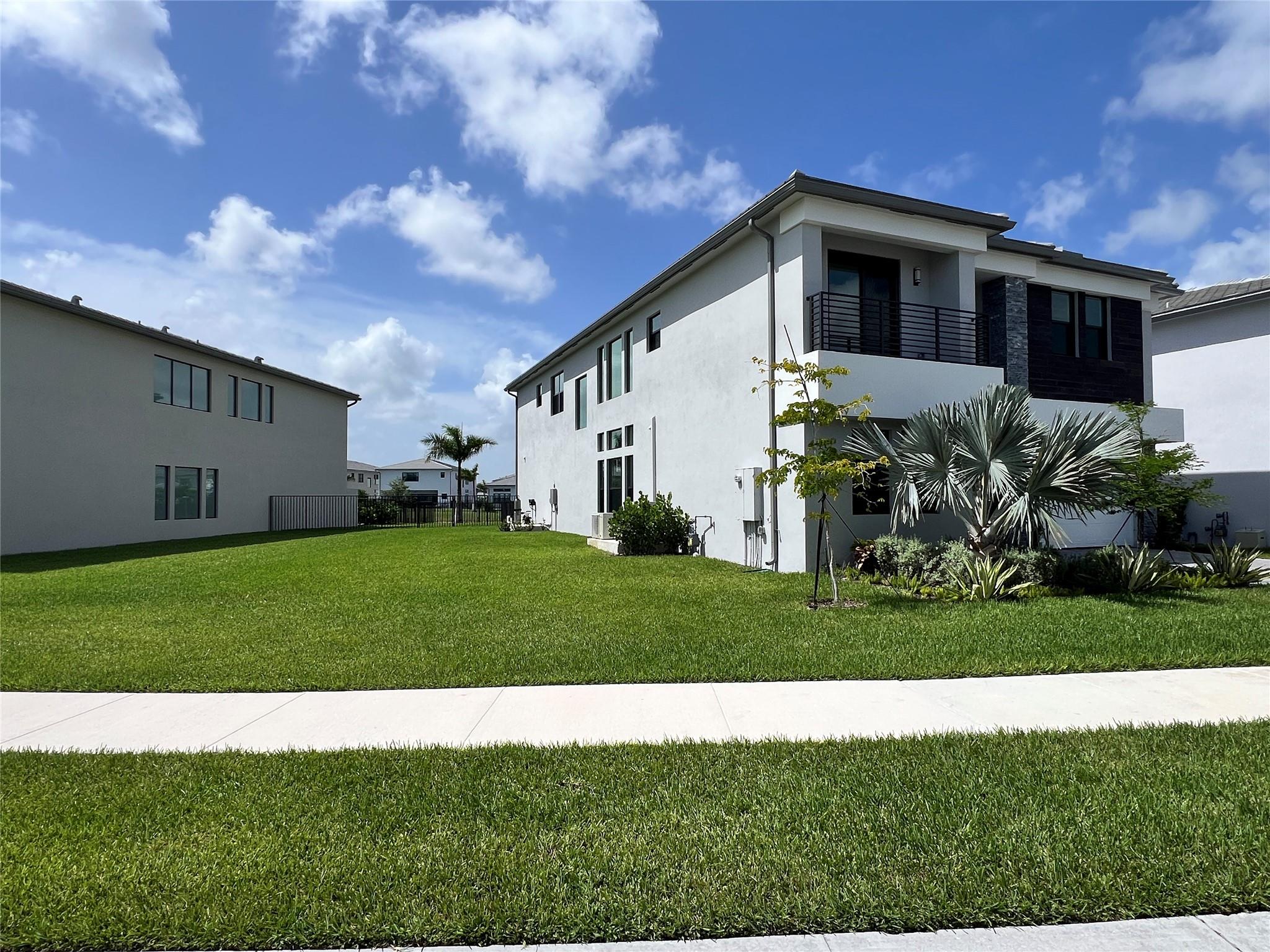 8299 Essex Country Club Dr