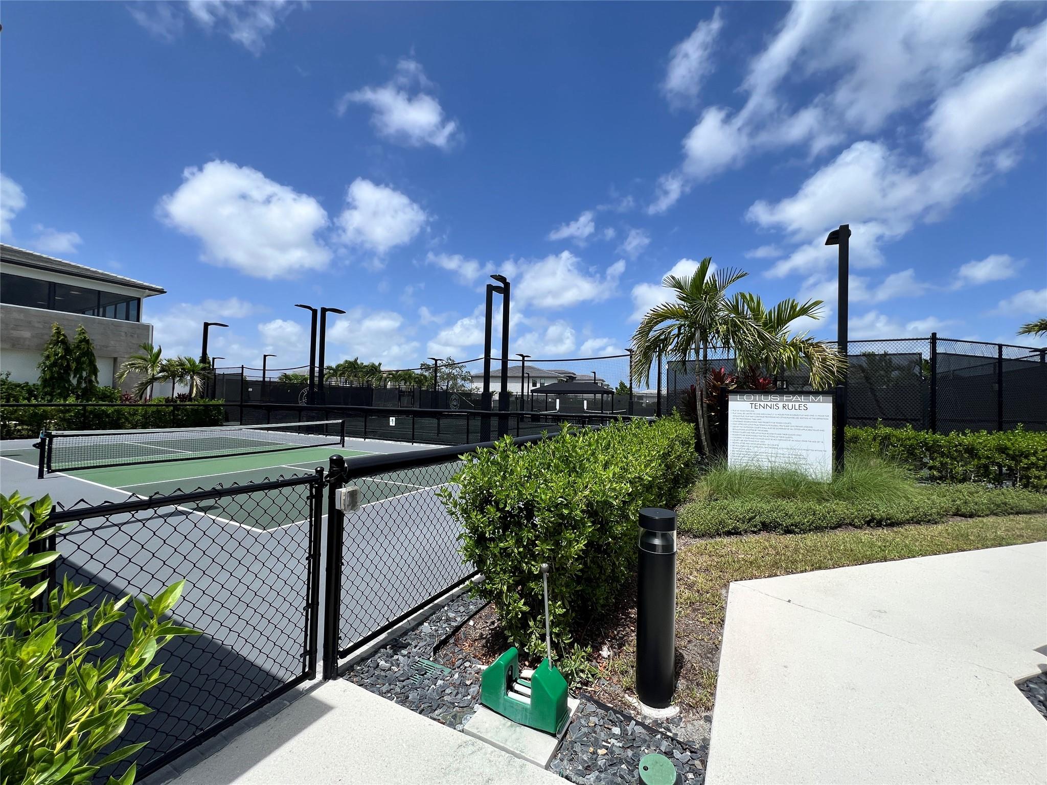 8299 Essex Country Club Dr