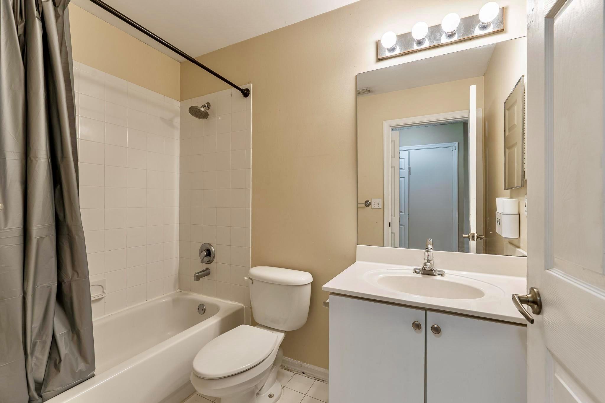 5057 S La Sedona Cir 5057