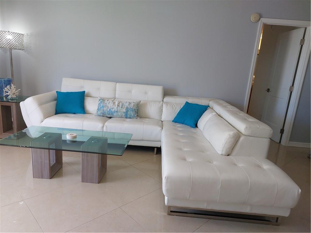 2000 S Ocean Blvd 2K