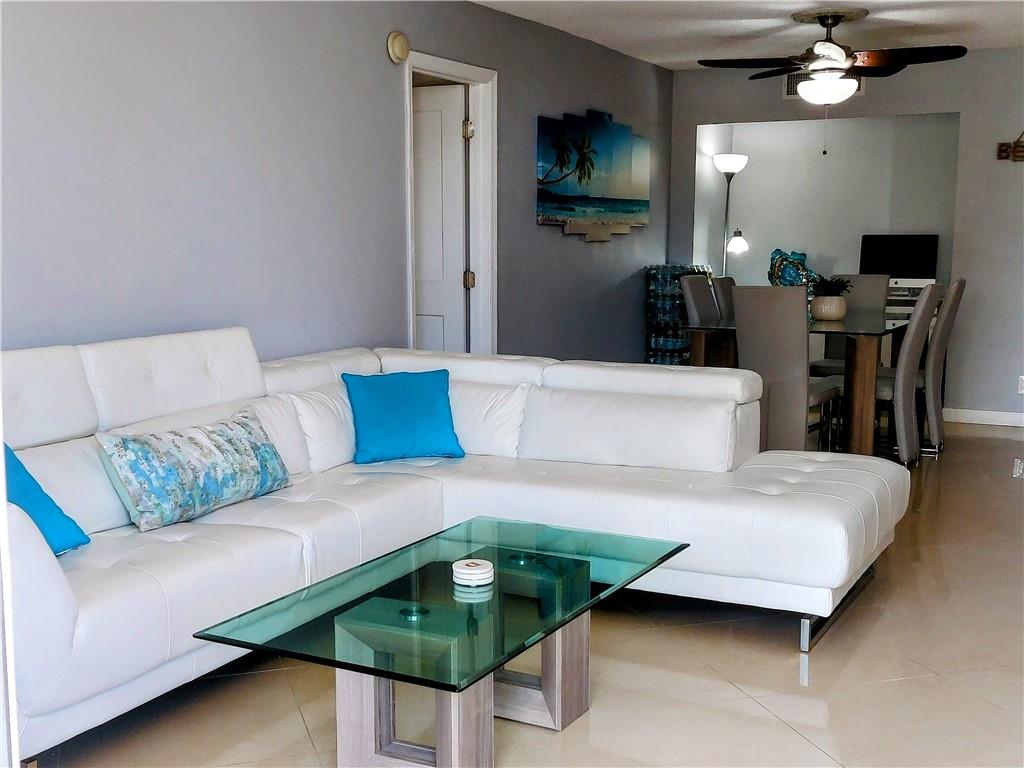 2000 S Ocean Blvd 2K