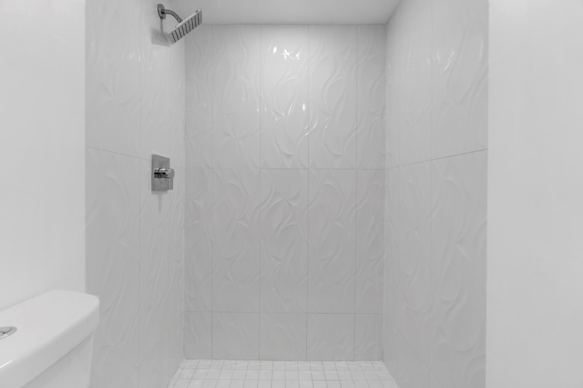 1439 S Ocean Blvd 215