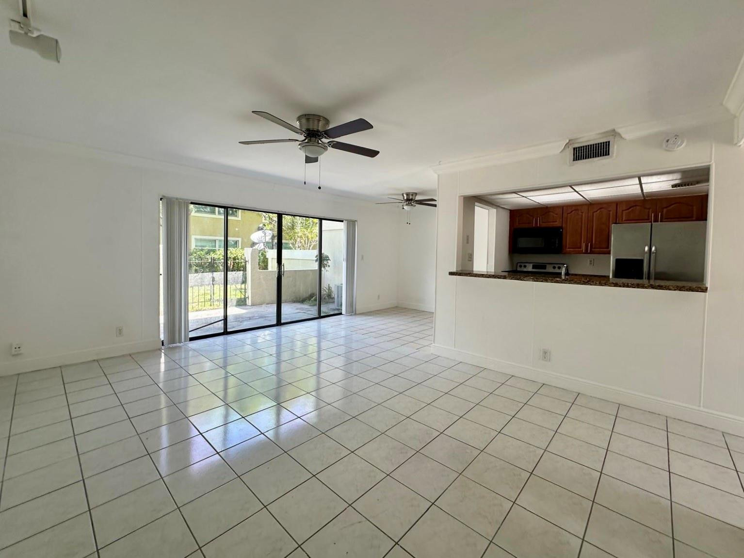 8801 W Sample Rd 9