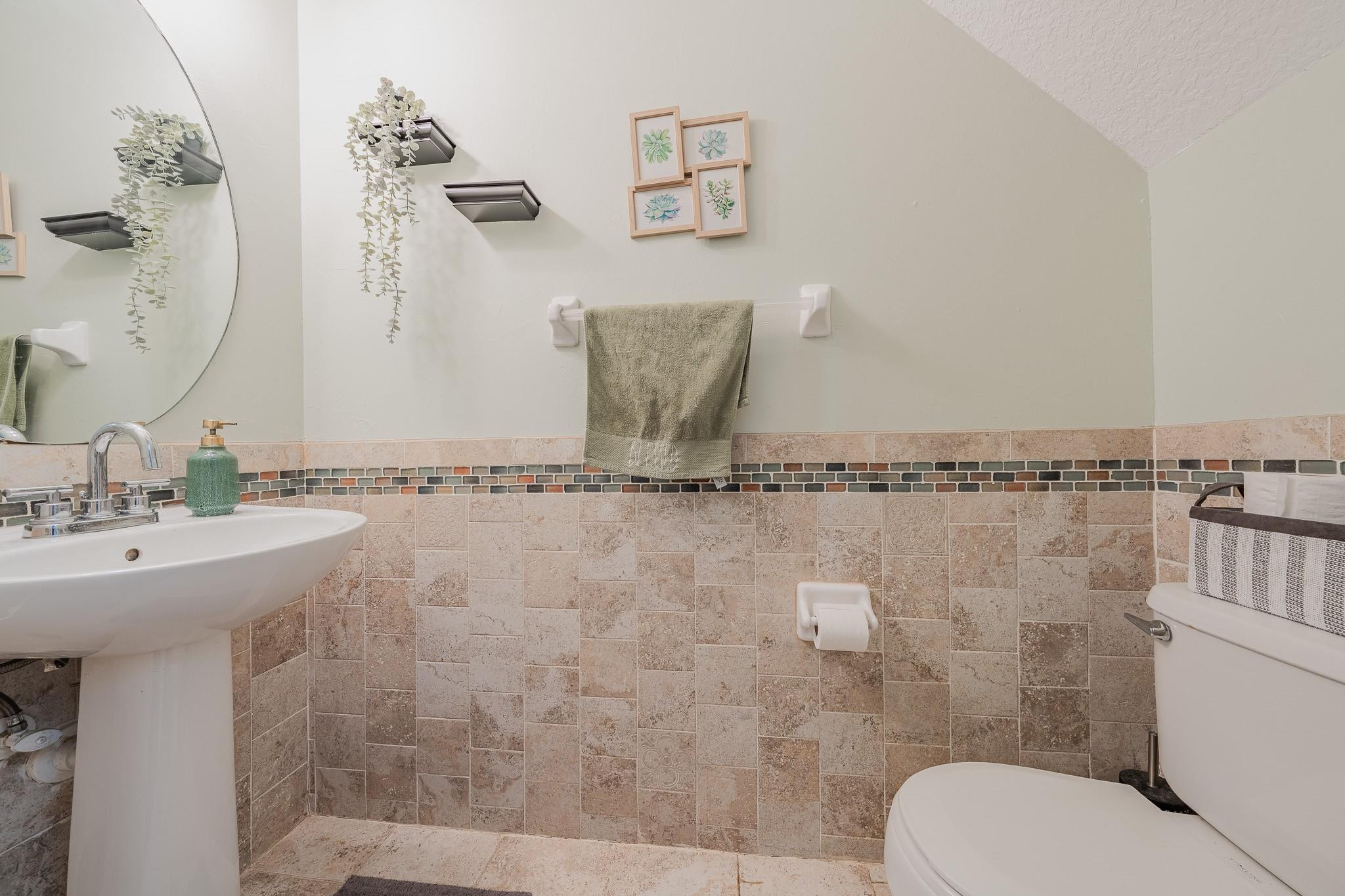 9681 Santa Rosa Dr