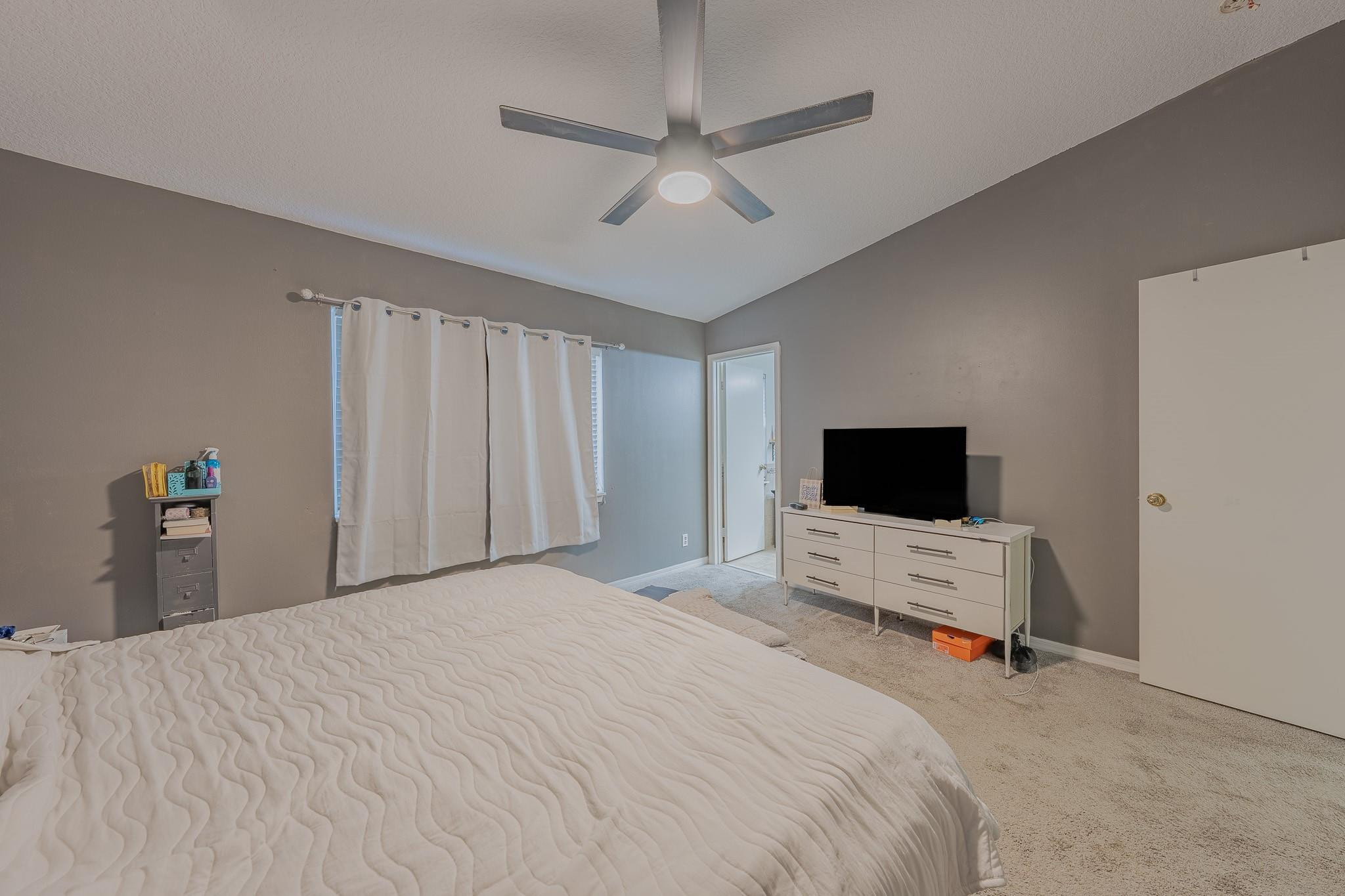 9681 Santa Rosa Dr