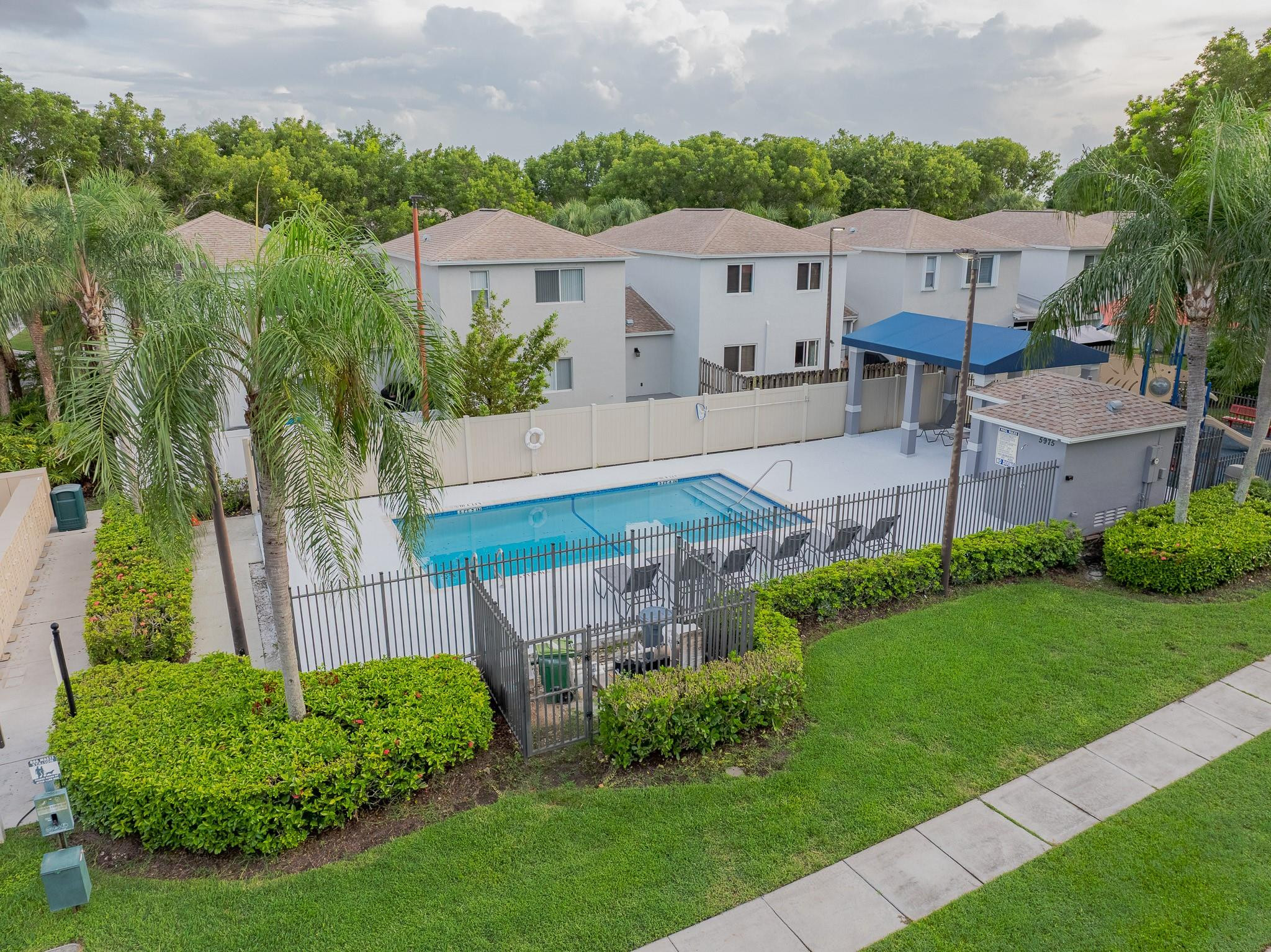 9681 Santa Rosa Dr
