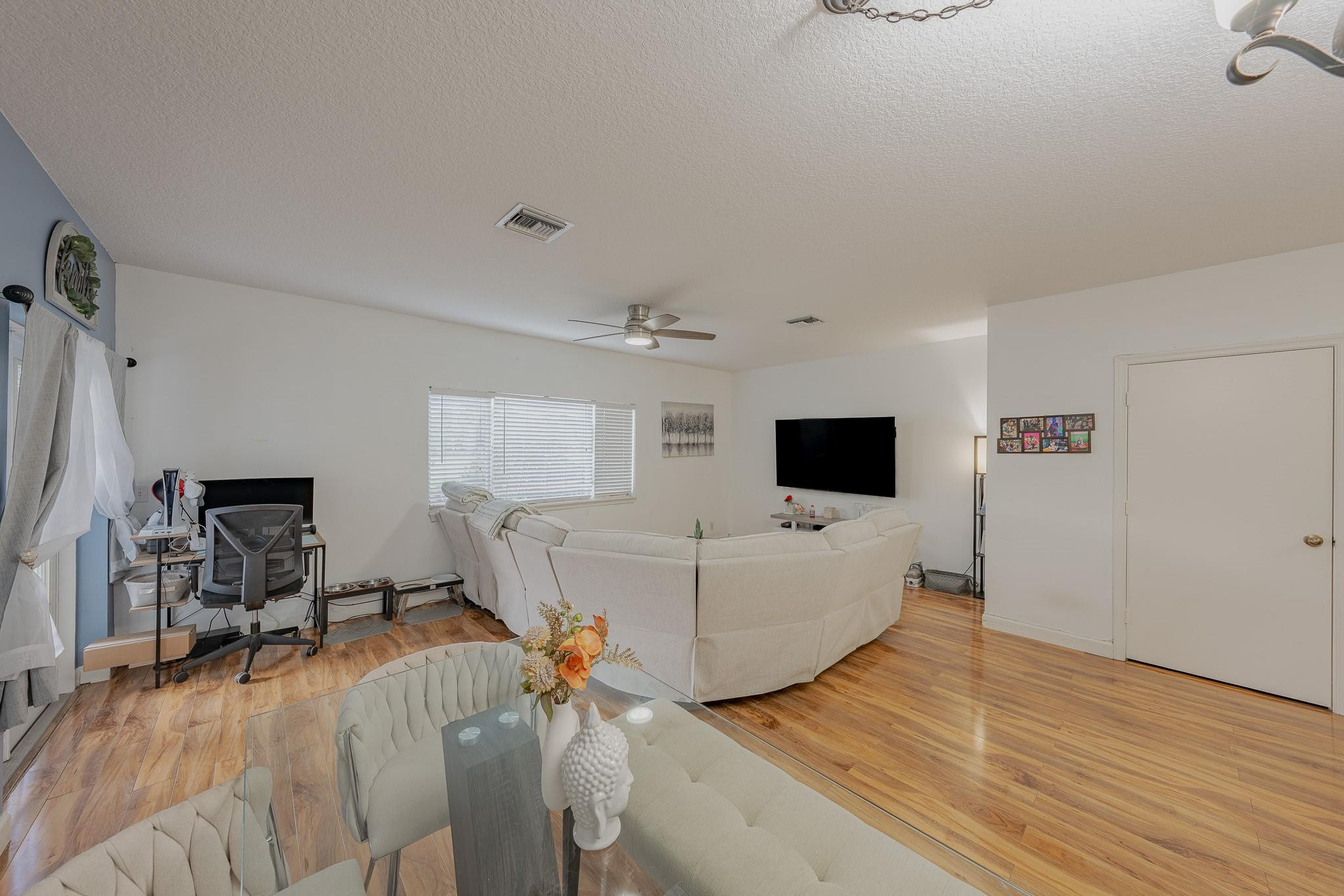 9681 Santa Rosa Dr
