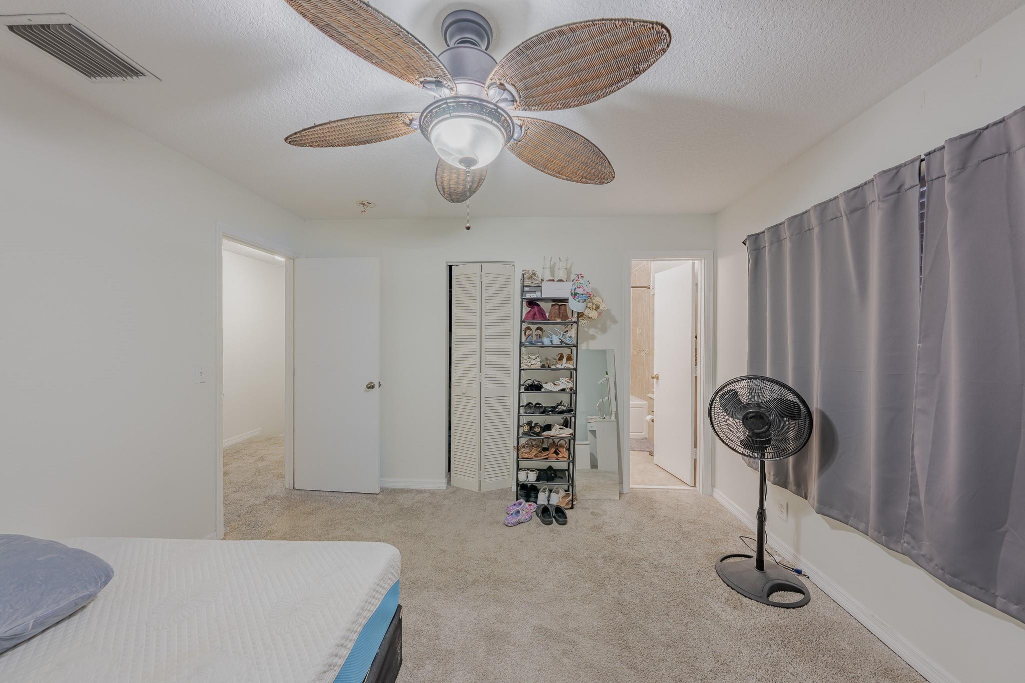 9681 Santa Rosa Dr