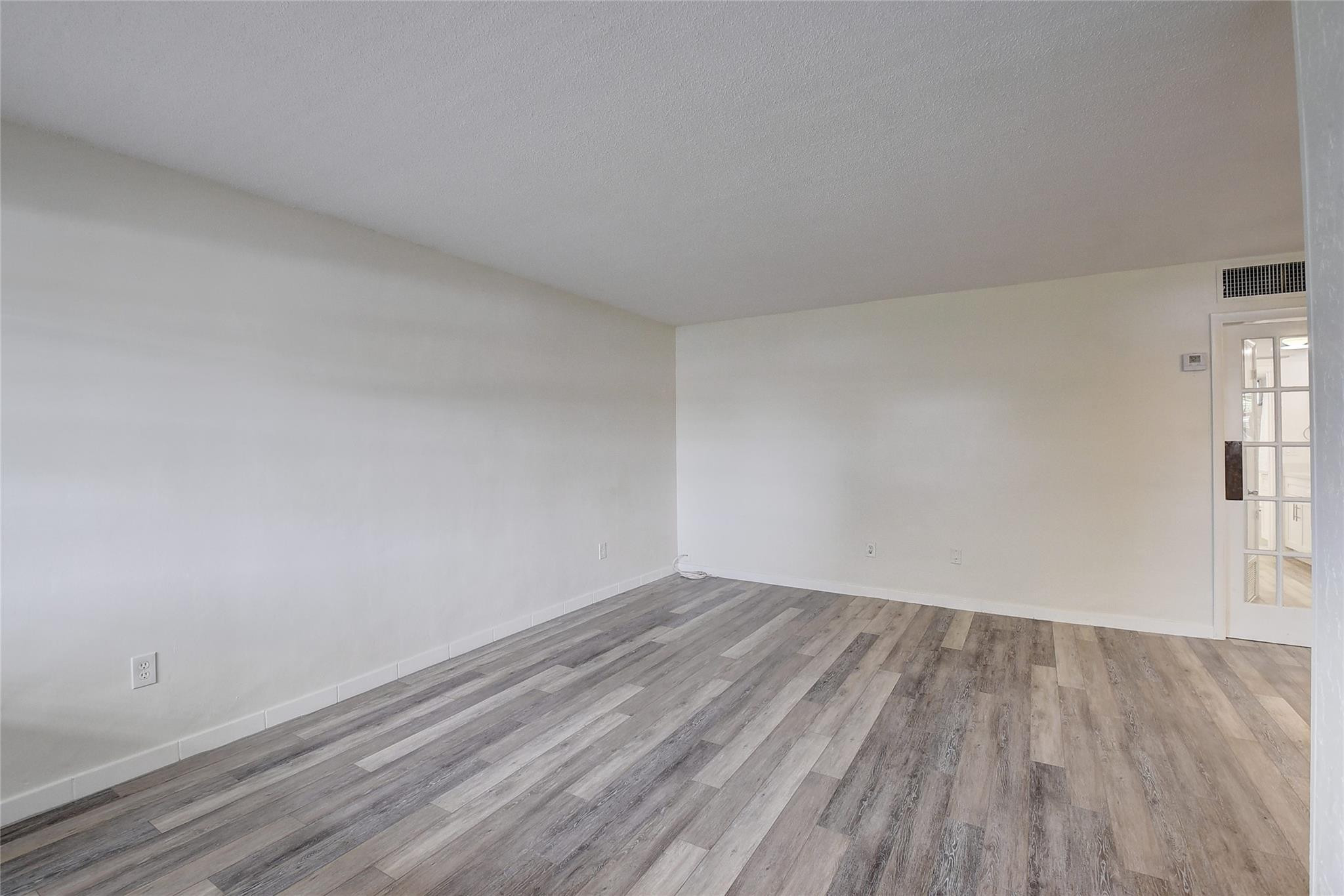 30 SE 13th St B2